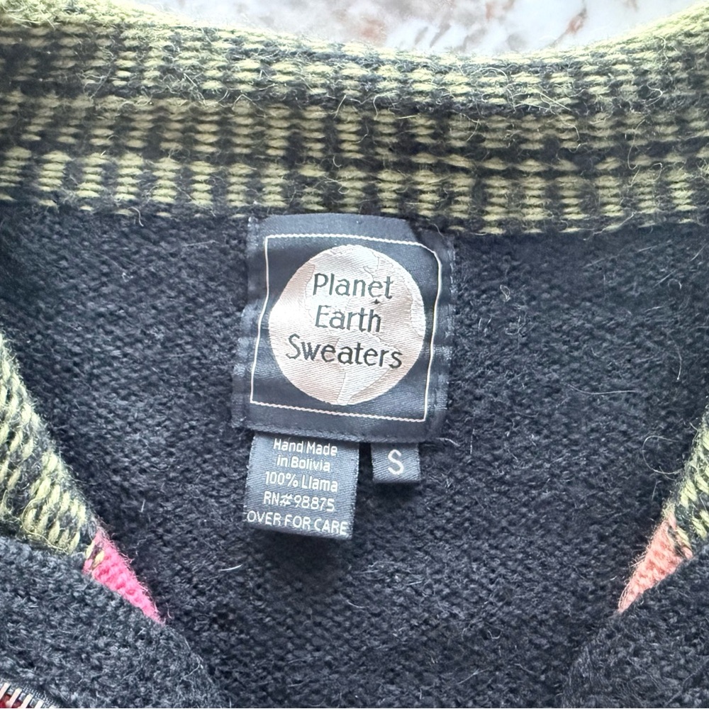 Colorful Patterned Women's Cardigan - Picture 2 of 7